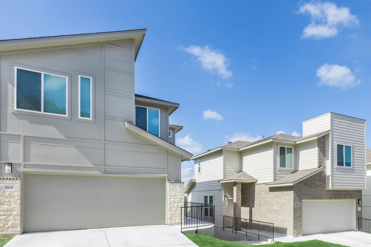 Building Photo - 7318 Old Bee Cave Rd