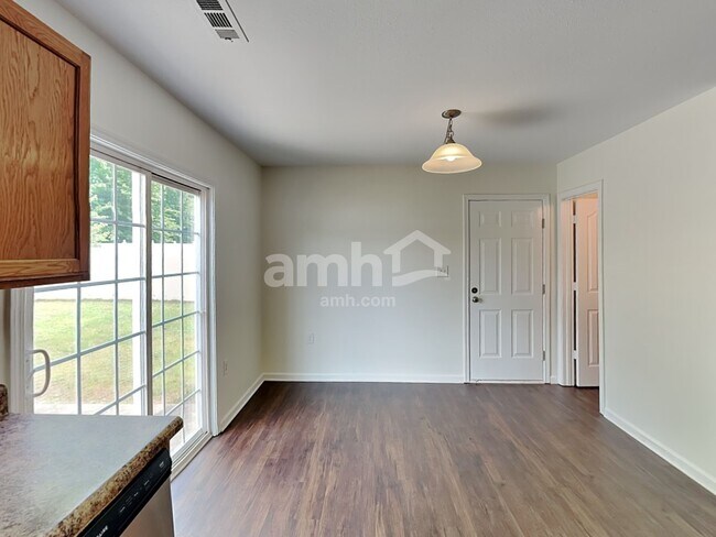 Building Photo - 11526 Tribal Dr