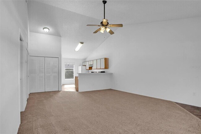 Building Photo - 3651 N Goldenrod Rd