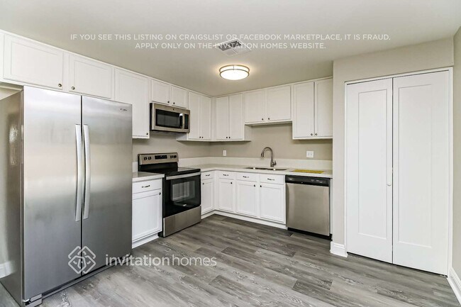 Foto del edificio - 3718 E Gelding Dr