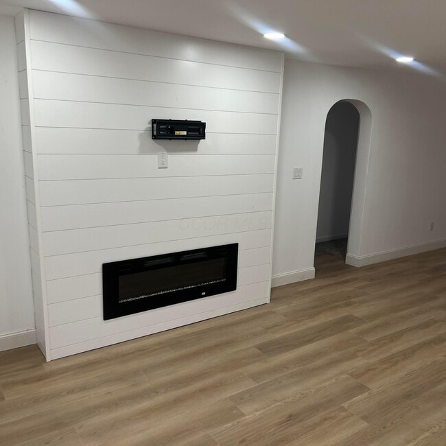 Foto del edificio - 50 N Hampton Rd