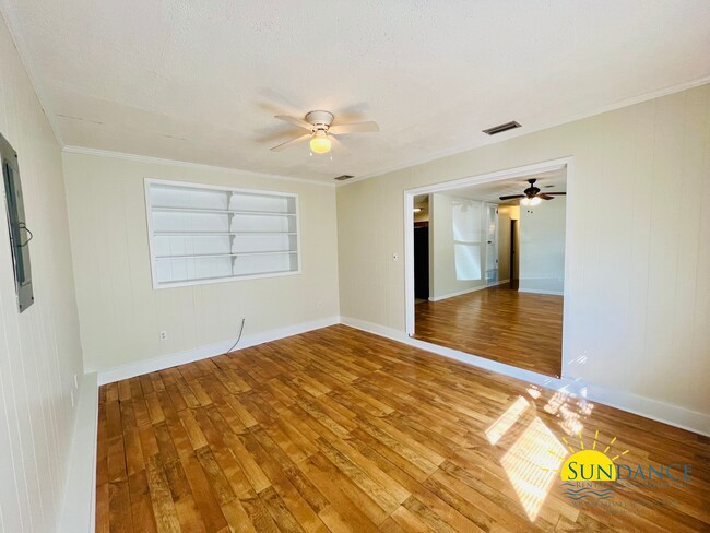 Foto del edificio - 323 23rd St