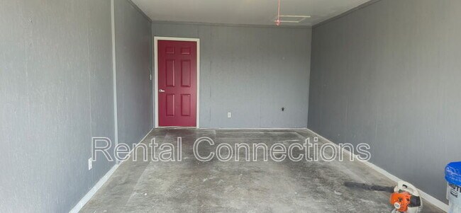 Foto del edificio - 1306 W Mack Ave