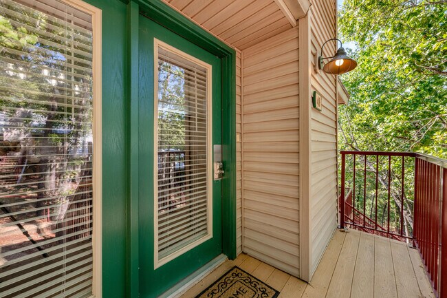 Building Photo - 235 Ozark Mountain Resort Dr