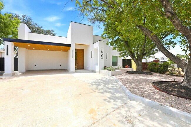 Foto del edificio - 1622 Eagle Trace Dr