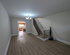 Building Photo - 5111 Worth St