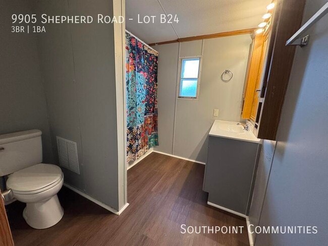 Building Photo - 9905 Shepherd Rd