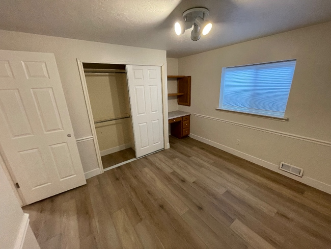 Foto del edificio - 9891 Heytesbury Ln