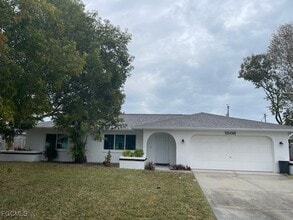 Building Photo - 1808 SE 5th Pl