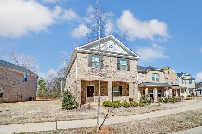 Building Photo - Move-in Ready 3 Bedroom in Mint Hill!