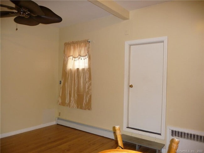 Building Photo - 1 Eastview St