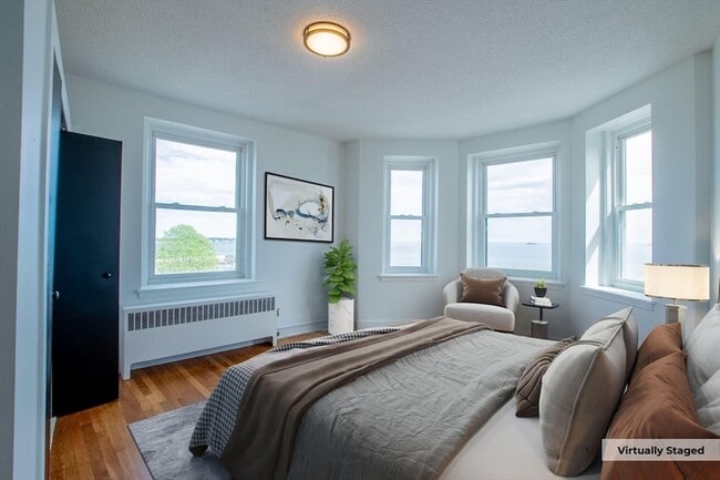 Building Photo - 285 Lynn Shore Dr