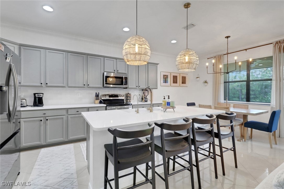 Foto principal - 11295 Red Bluff Ln