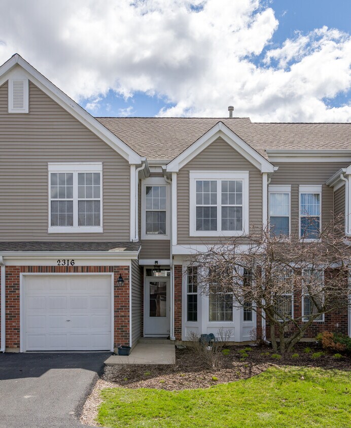 2316 Cryder Ln, Plainfield, IL 60586 Townhome Rentals in Plainfield
