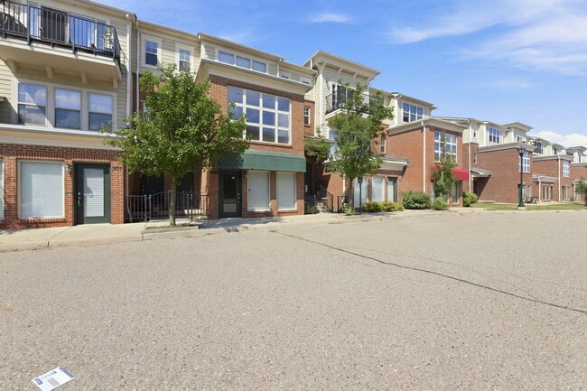 Building Photo - 309 Legato Dr