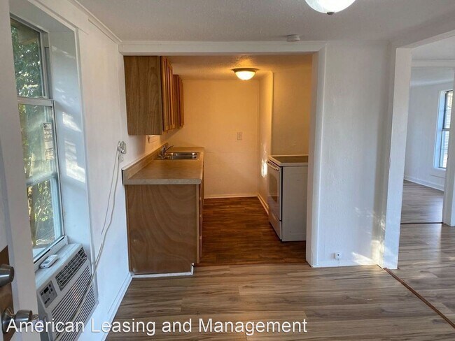 Building Photo - 1 br, 1 bath House - 1006 S 3rd St Unit A