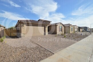 Building Photo - 5105 N 81st Ave