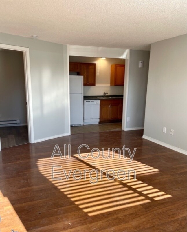 Foto del edificio - 802 E 59th St