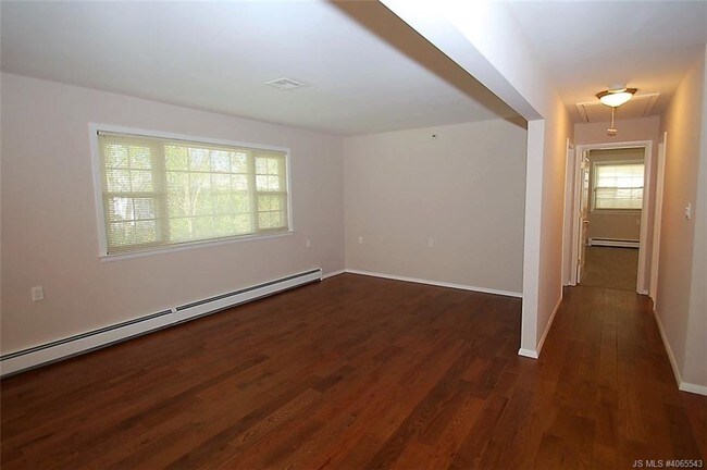Building Photo - 63 Castle Harbor Dr