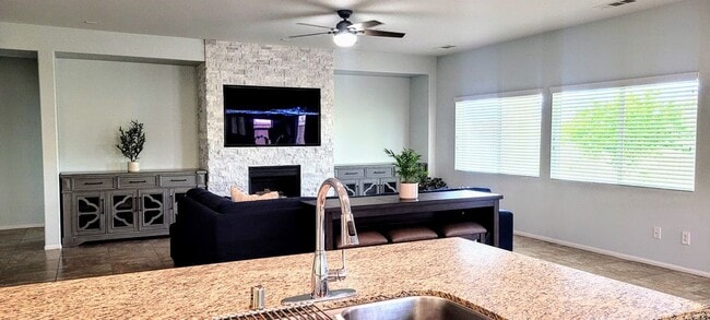 Foto del edificio - 42443 Andes Ct