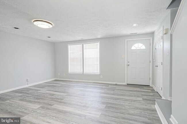 Foto del edificio - 53 Victoria Manor Ct