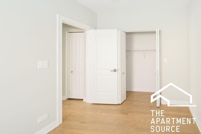 Foto del edificio - 4839 N Wolcott Ave