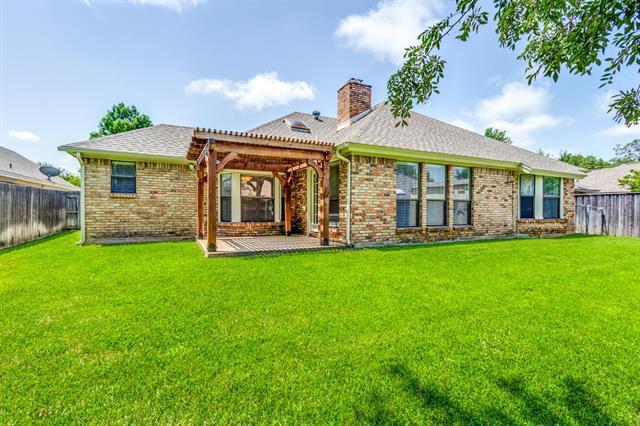 Building Photo - 2505 Woodfield Way