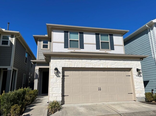 Building Photo - 8908 Hollister Commons Ln