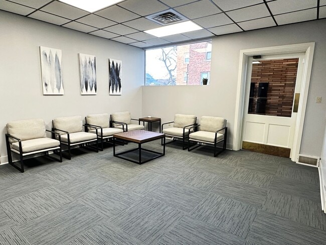 Foto del edificio - 1920 Monroe St