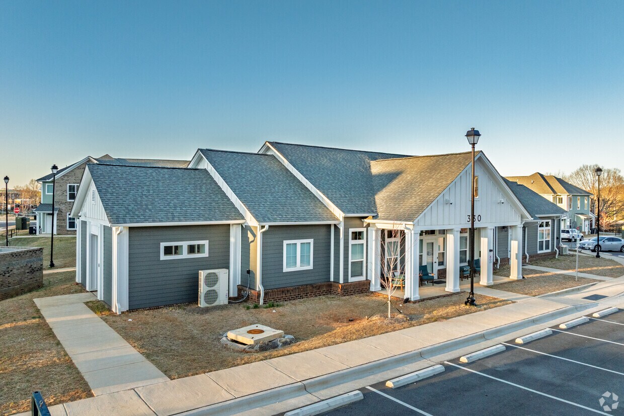 330 Saunders Pl. - Legacy Ridge