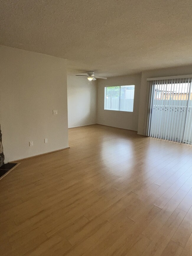 Building Photo - 4072 Inglewood Blvd