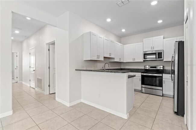 Foto del edificio - 13448 Crest Lake Dr