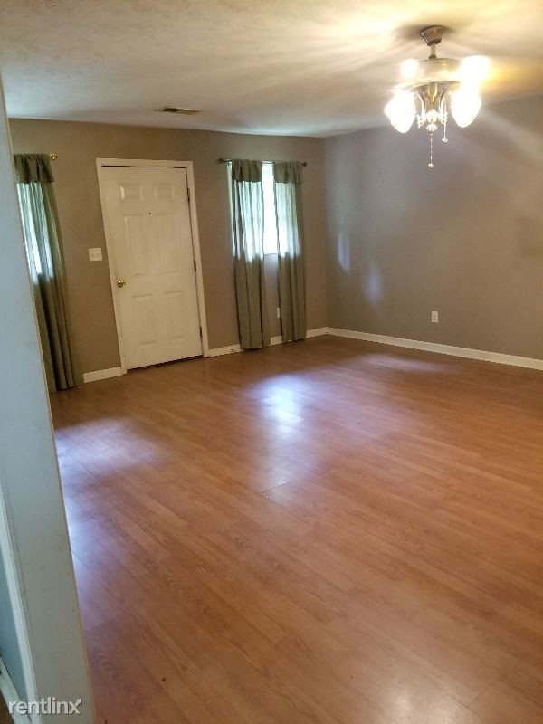 Foto del edificio - 3 br, 2 bath House - 620 Jackson Street