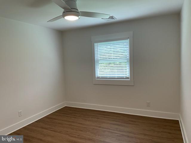 Foto del edificio - 802 Hunters Ln