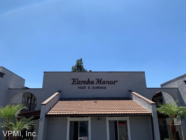 Building Photo - 1525 Eureka St E