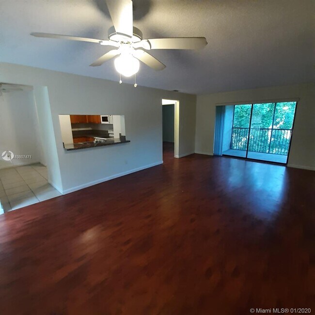 Building Photo - 11313 Royal Palm Blvd