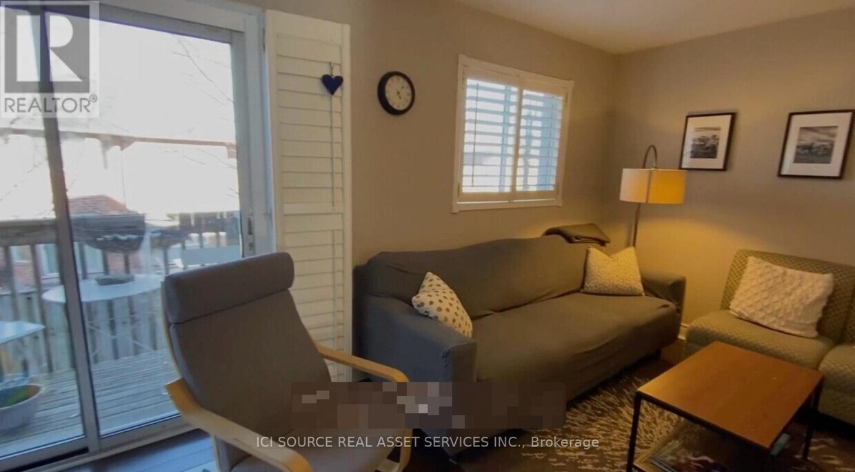 Building Photo - 5525 Palmerston Crescent