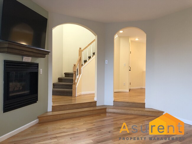 Foto del edificio - MOVE IN SPECIAL! HALF OFF FIRST MONTH'S RE...
