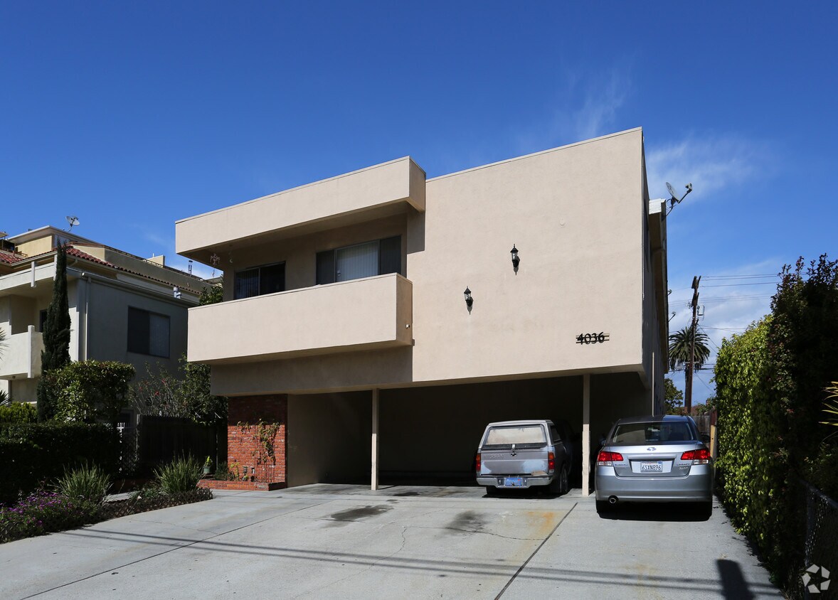 Primary Photo - 4036 Inglewood Blvd