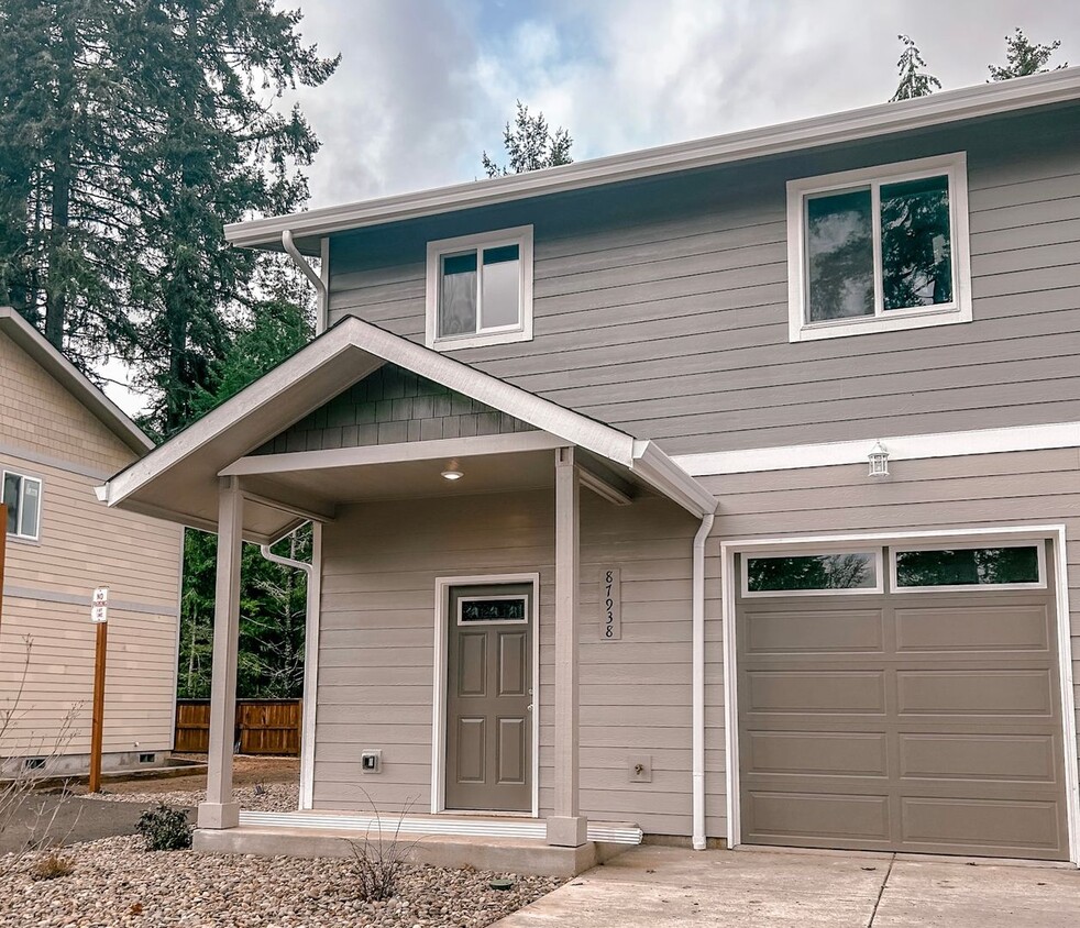 Primary Photo - 88030-88032 7th St