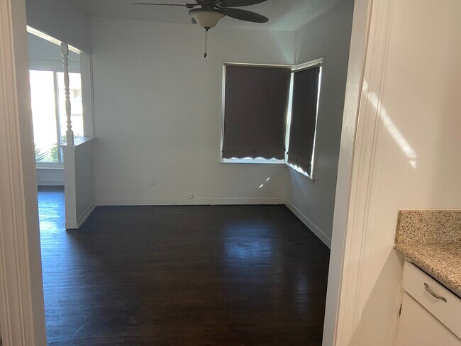 Dining - 4132 Arden Dr N