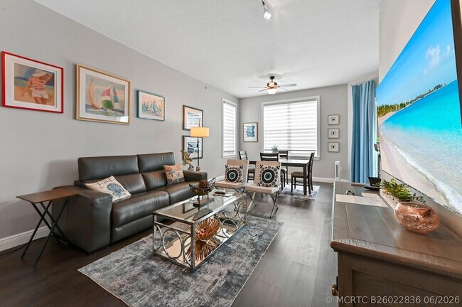 Foto del edificio - 804 E Windward Way