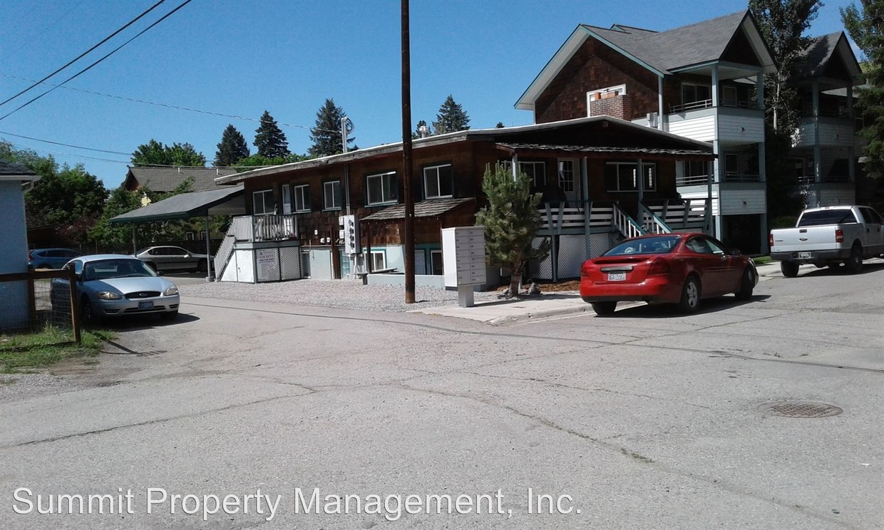 Primary Photo - 1231 Kennett Ave