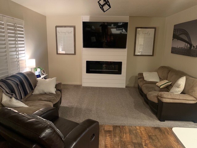 Foto del edificio - 697 S 260 W