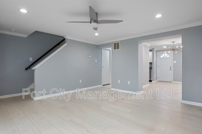 Building Photo - 1507 Retreat St