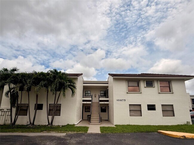 Foto del edificio - 10875 NW 7th St