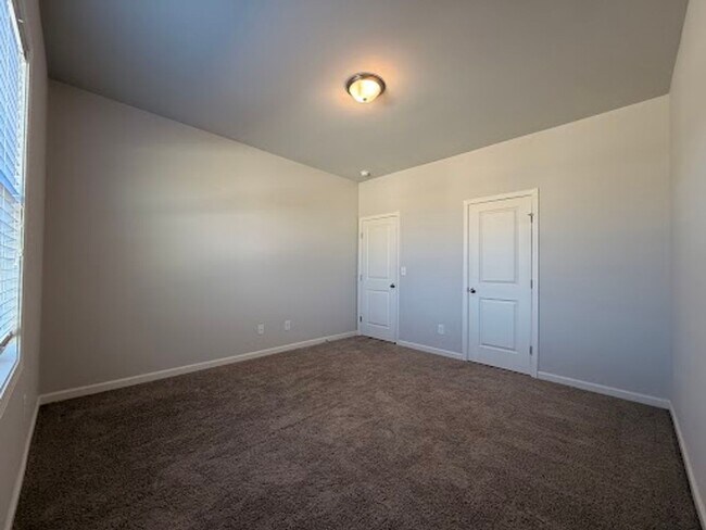 Foto del edificio - 3 Bed 3 Bath in Buford!