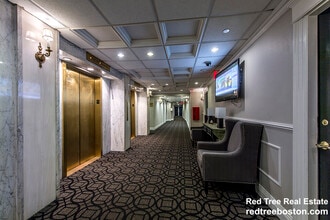 Building Photo - 62 Boylston St