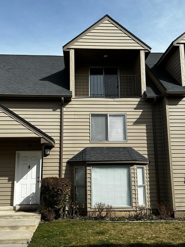 Building Photo - 6165 S 1300 E