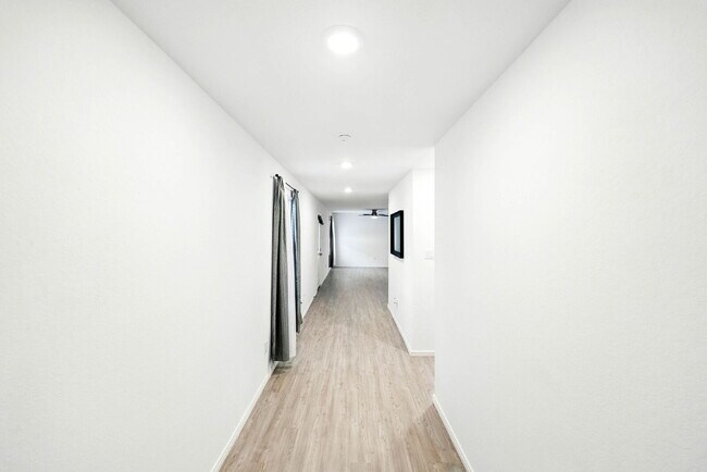 Foto del edificio - 3 Bedroom Single-Story Home for Rent with ...